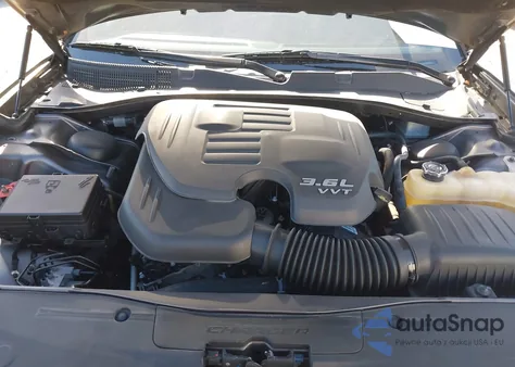 2017 Dodge Charger Se Rwd z USA, uszkodzony, nr VIN 2C3CDXBG6HH579348